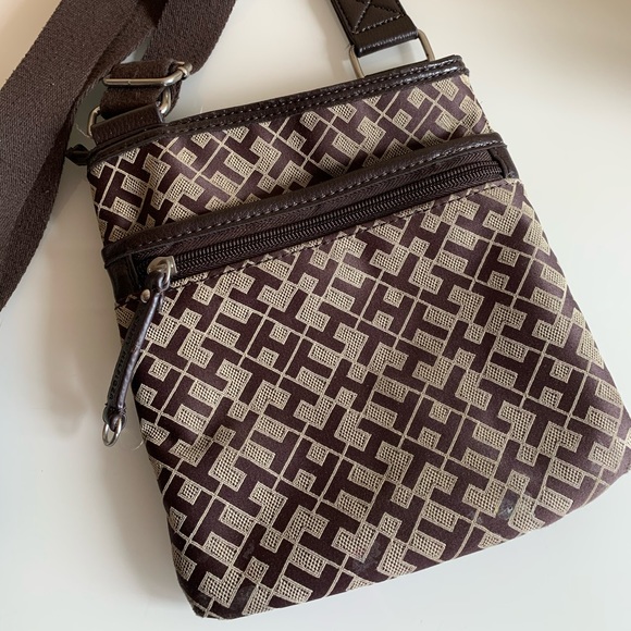Tom Hilfiger Small Crossbody
